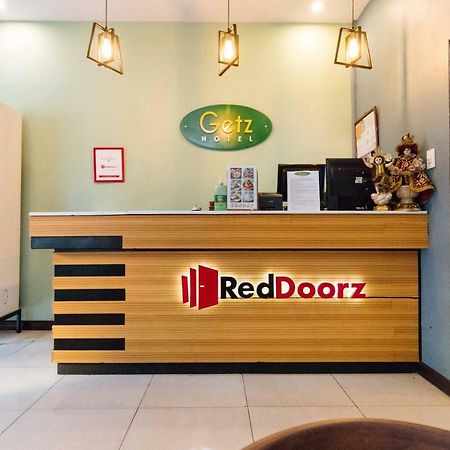 Reddoorz Plus @ Tayuman Маніла Екстер'єр фото